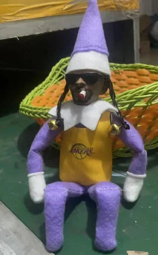 Snoop on a Stoop