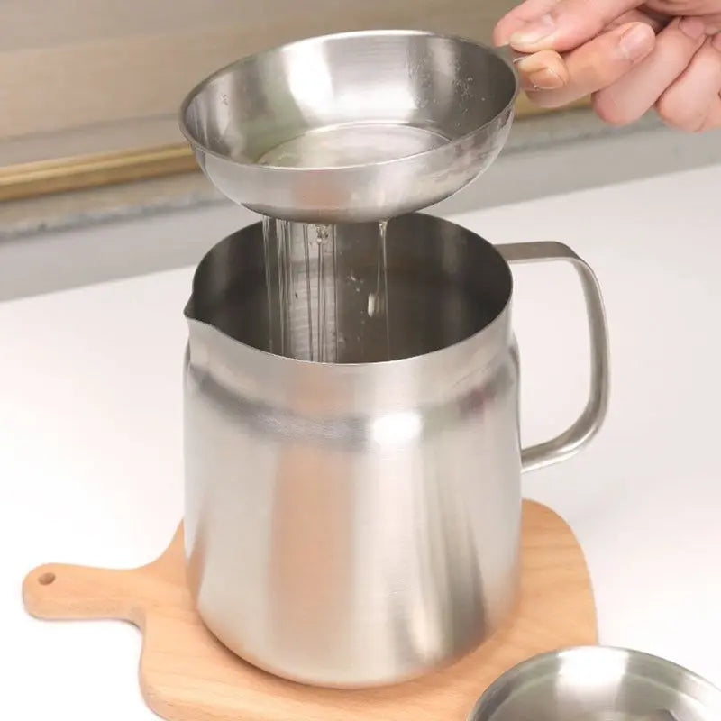 2-in-1 Oil Strainer Pot